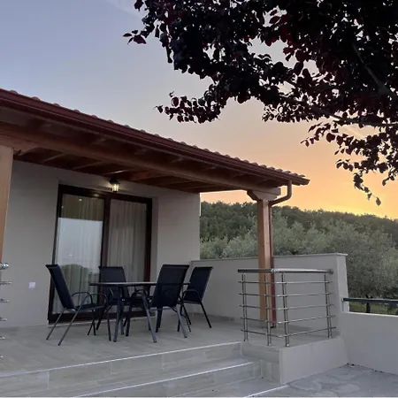 Afroditi's House Studiob4